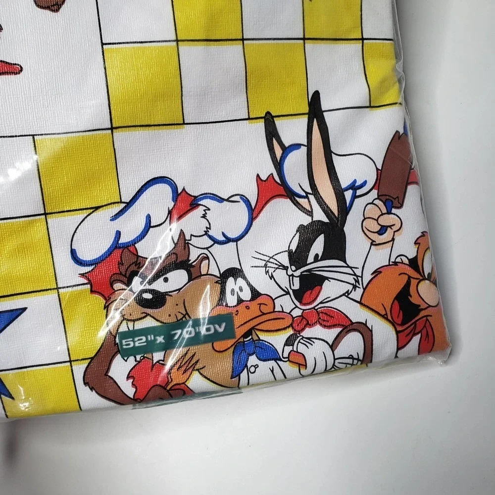 NEW Vintage Looney Tunes‎ Vinyl Tablecloth 52x70